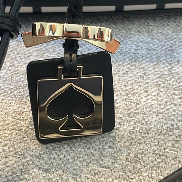 Kate Spade crossbody purse, black and cream checkered - Picture 3 of 7